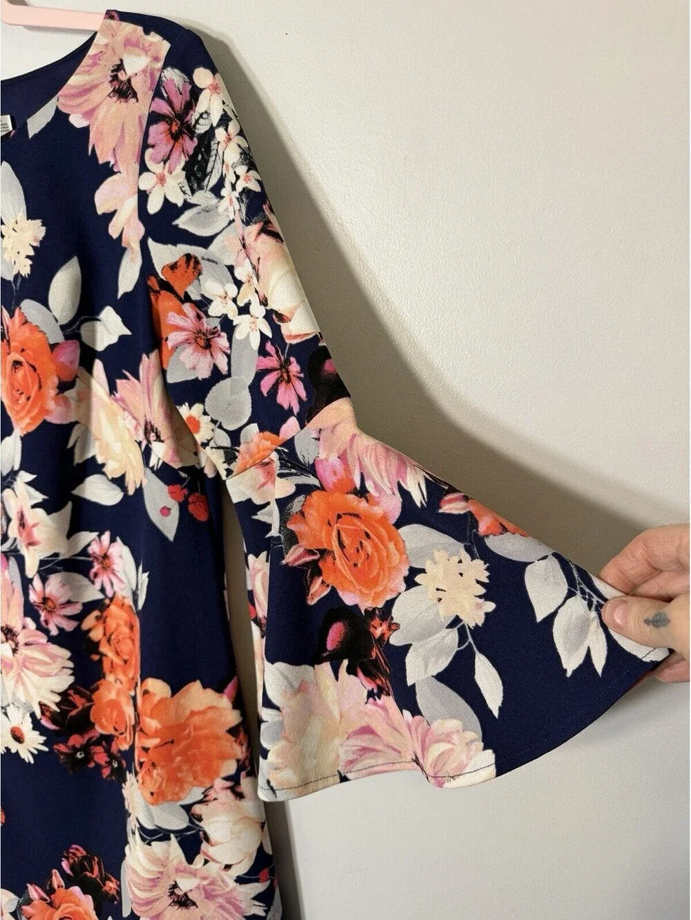 Eliza J Colorful Floral Print Bell Sleeve Shift Dress Career Wedding Guest 6 EUC